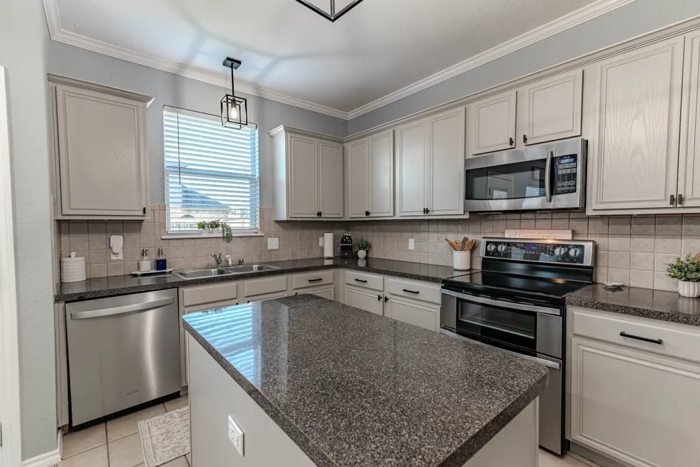 5101 Weshire Drive Mansfield, TX 76063