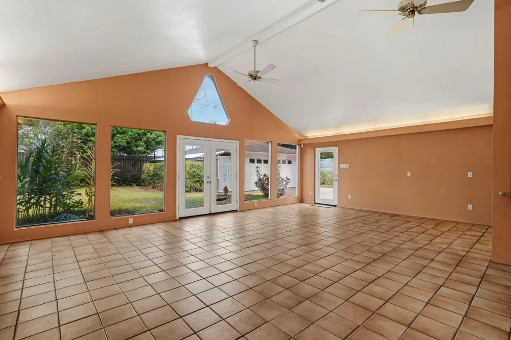 6102 Redding Road Houston, TX 77036