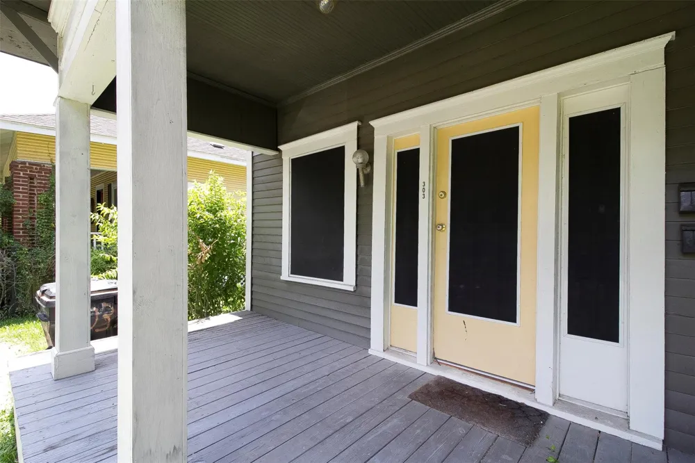 303 Northwood Street Houston, TX 77009
