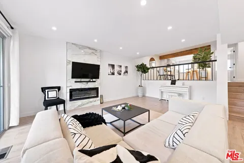 13235 Fiji Way #F