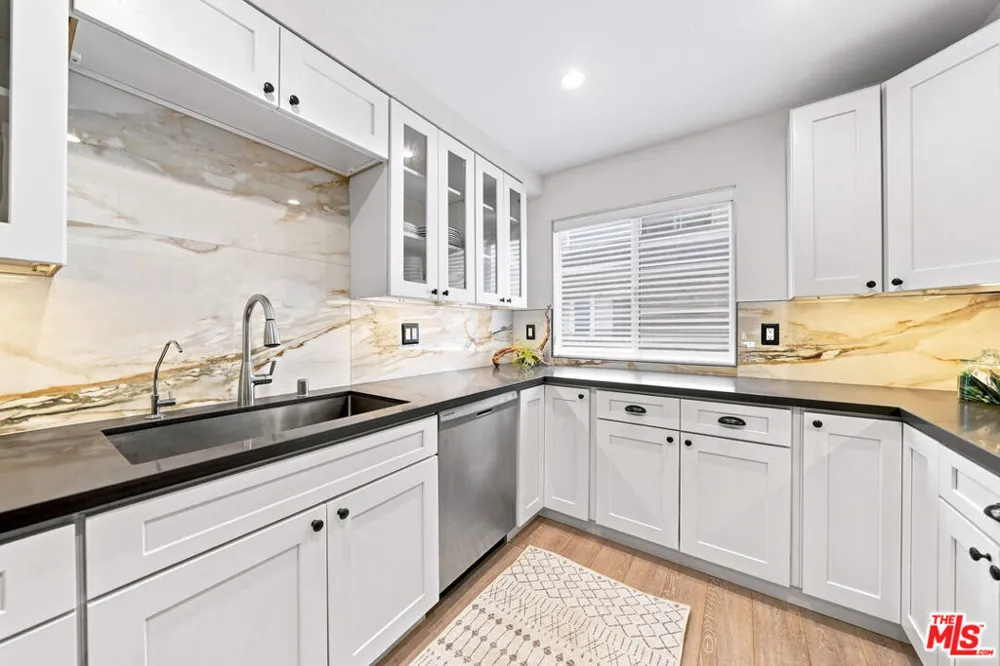 13235 Fiji Way #F Los Angeles, CA 90292