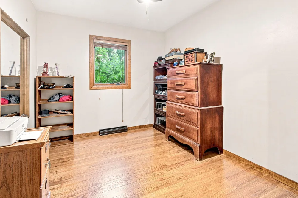 9557 Cleveland Avenue Baroda, MI 49101