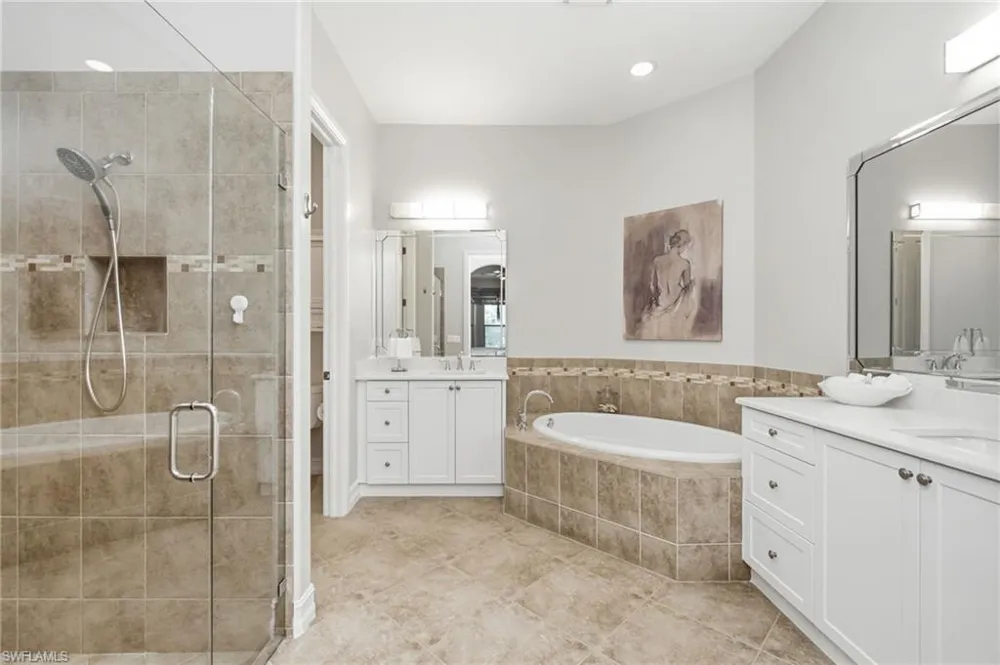 7381 Moorgate Point Way Naples, FL 34113