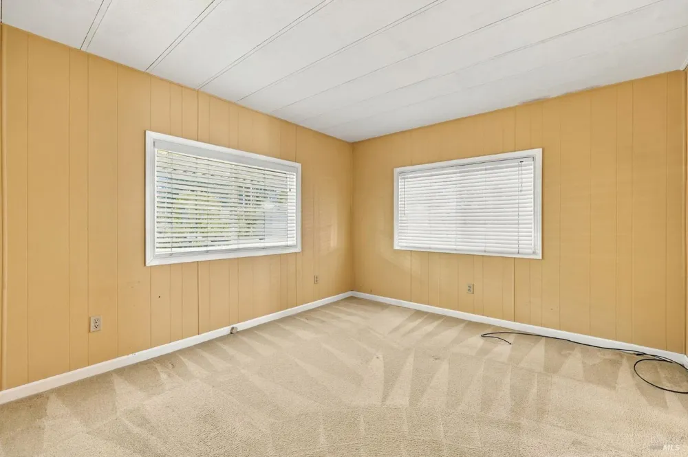 1037 Maple Drive Windsor, CA 95492