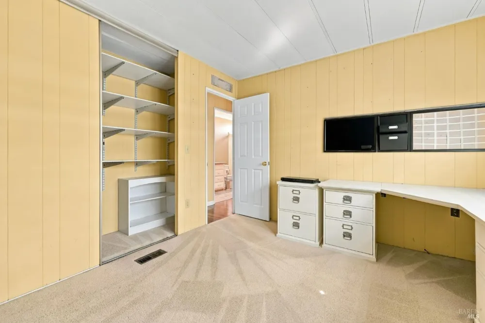 1037 Maple Drive Windsor, CA 95492