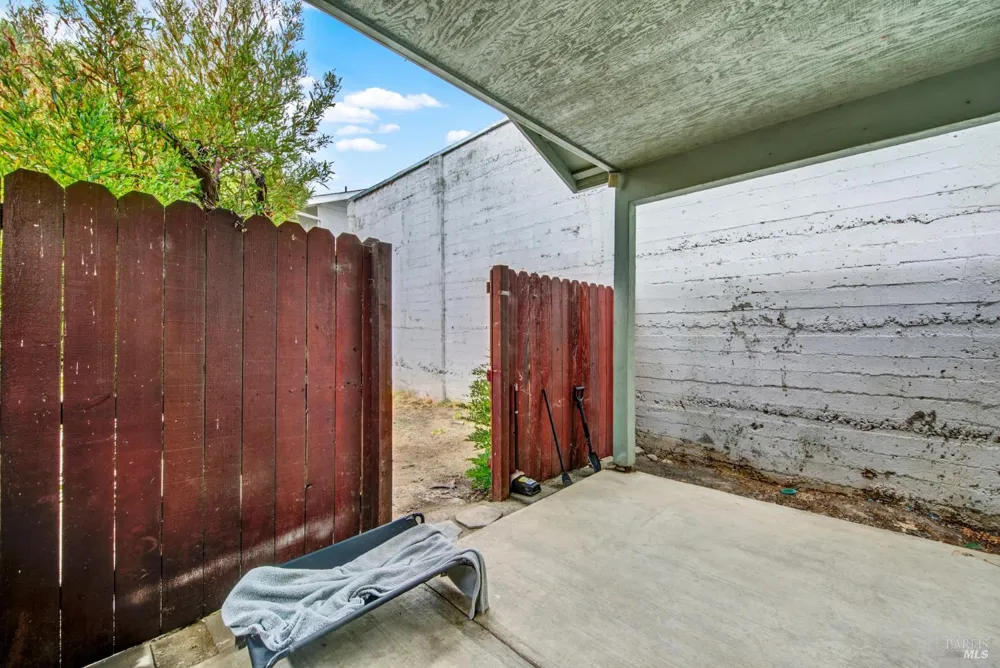 127 Broadway Street Vallejo, CA 94590
