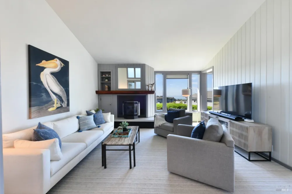 1583 Sea Way Bodega Bay, CA 94923