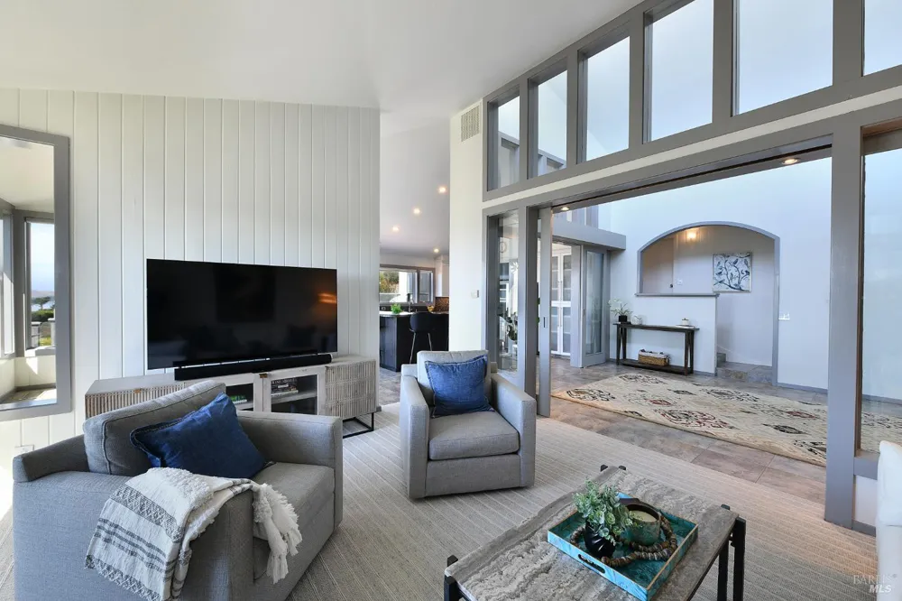 1583 Sea Way Bodega Bay, CA 94923