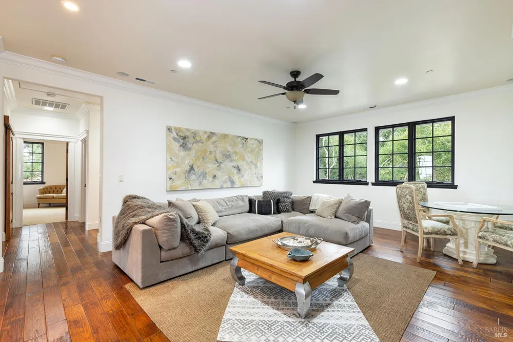 42 Pascale Court Napa, CA 94558