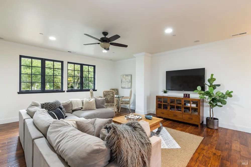42 Pascale Court Napa, CA 94558
