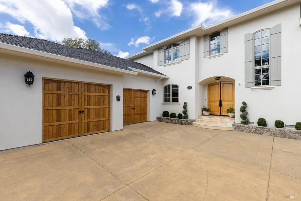 42 Pascale Court Napa, CA 94558