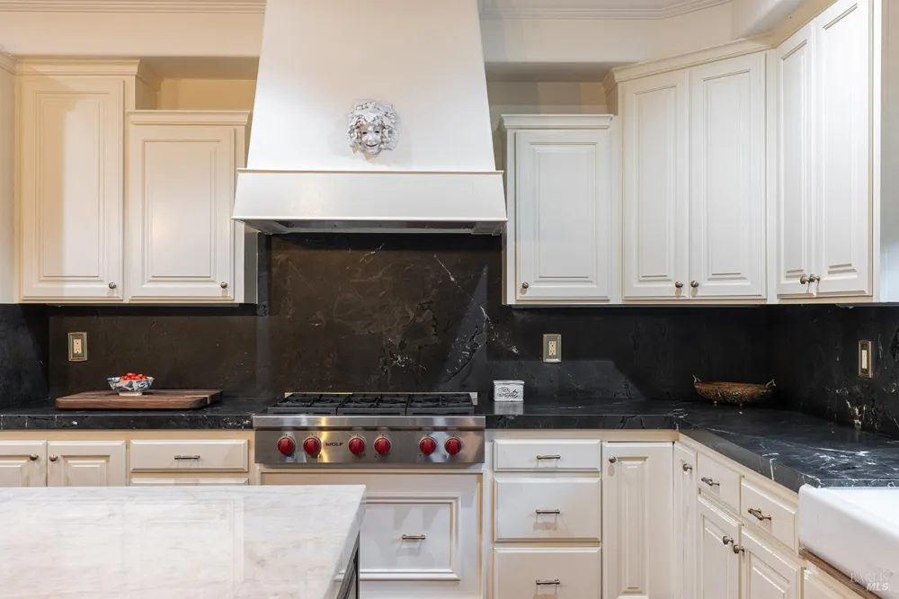 42 Pascale Court Napa, CA 94558
