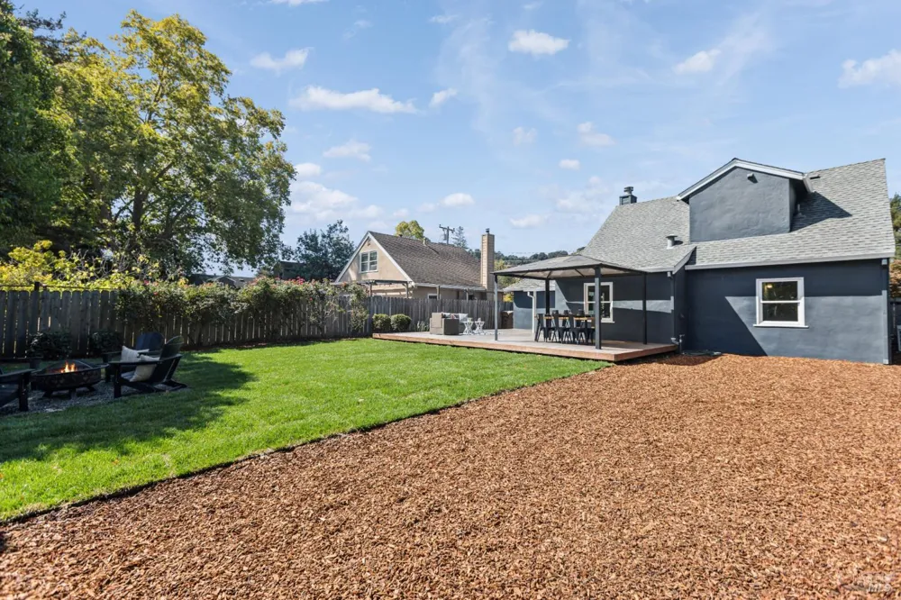 320 Foster Road Napa, CA 94558