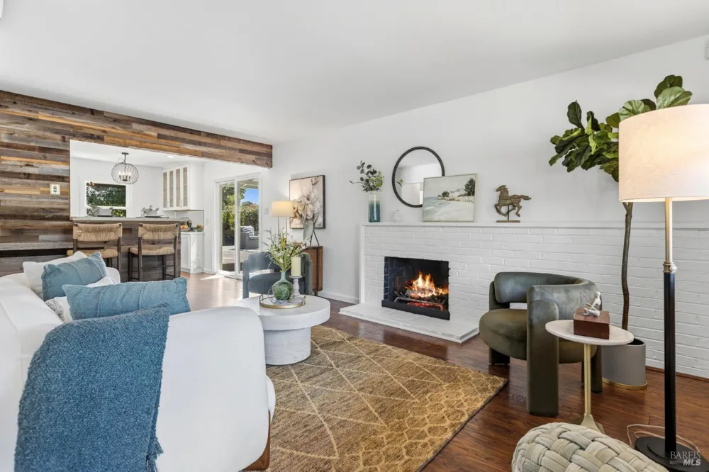 320 Foster Road Napa, CA 94558