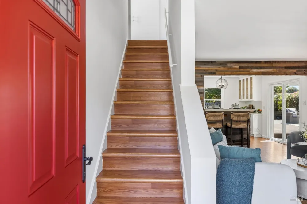 320 Foster Road Napa, CA 94558