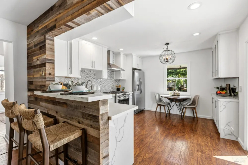 320 Foster Road Napa, CA 94558