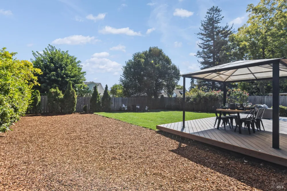 320 Foster Road Napa, CA 94558