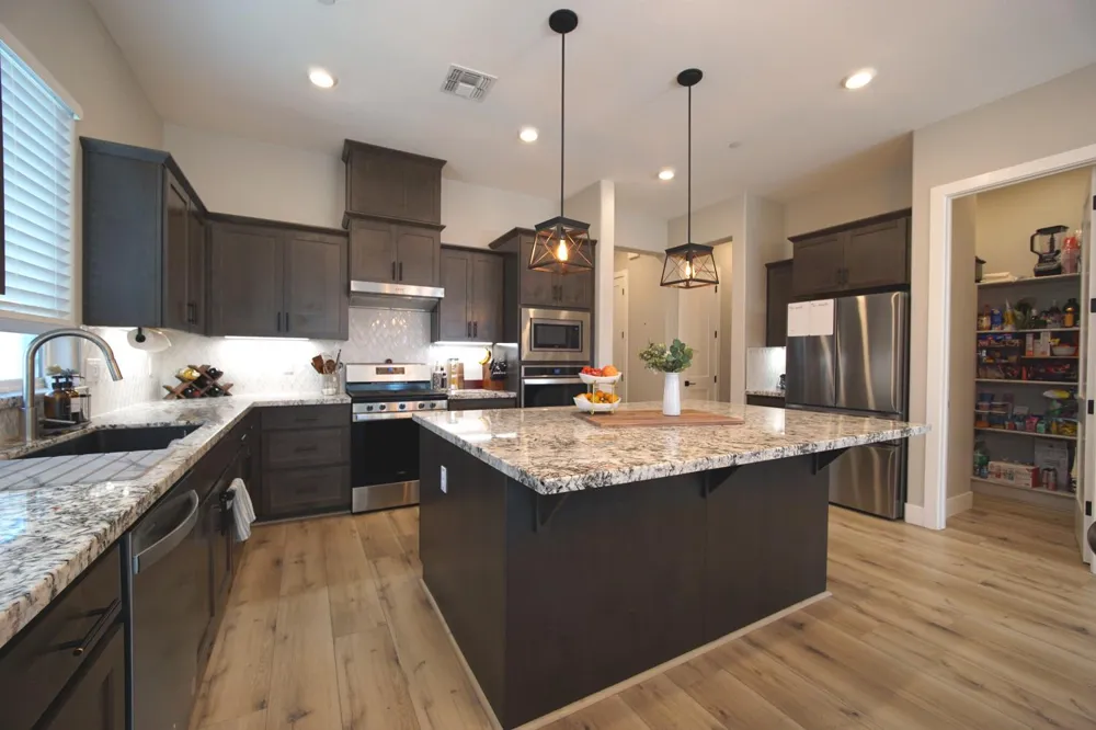 1009 Gunnison Drive Roseville, CA 95747