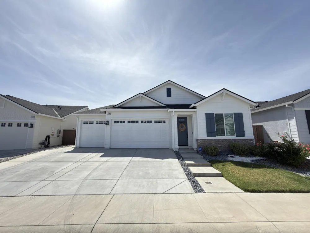 1009 Gunnison Drive Roseville, CA 95747