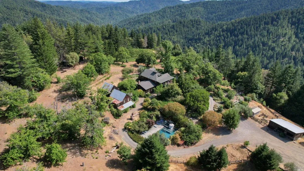 31101 Fish Rock Road Yorkville, CA 95494