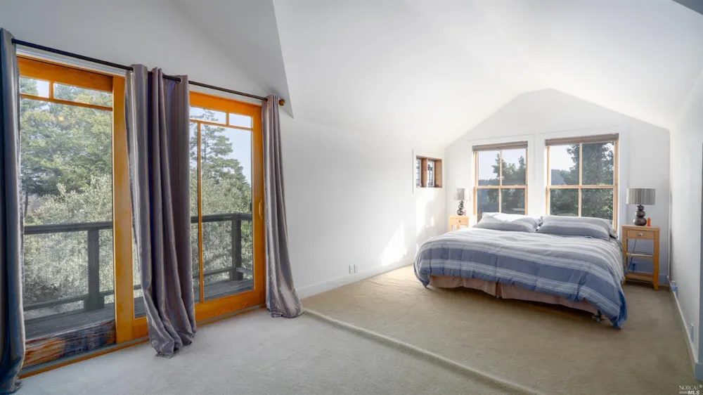 31101 Fish Rock Road Yorkville, CA 95494