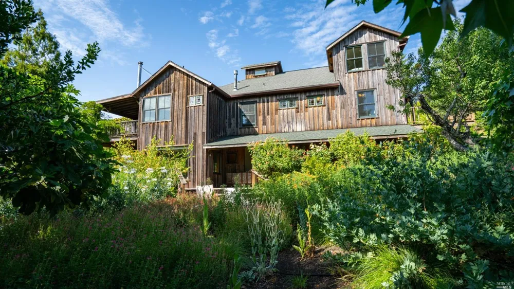 31101 Fish Rock Road Yorkville, CA 95494