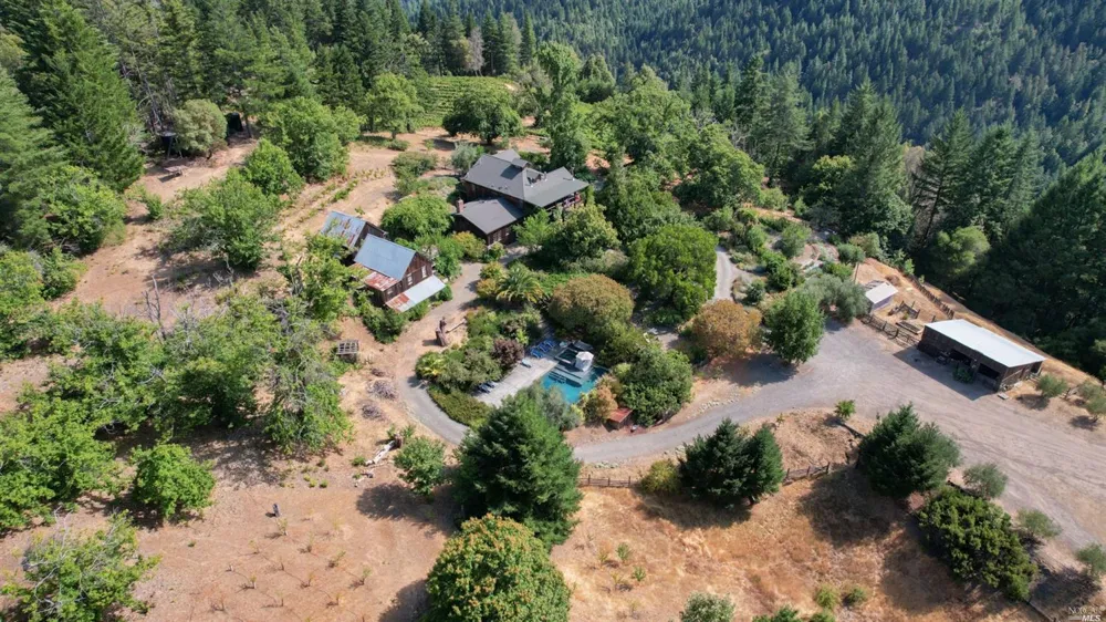 31101 Fish Rock Road Yorkville, CA 95494
