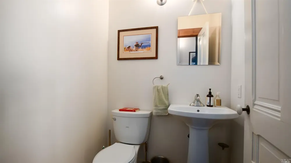 31101 Fish Rock Road Yorkville, CA 95494