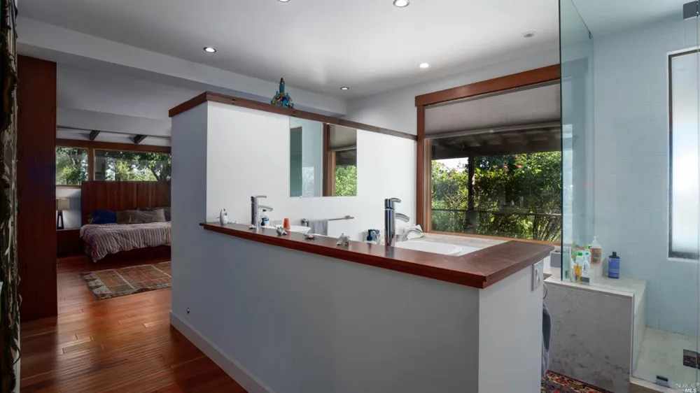 31101 Fish Rock Road Yorkville, CA 95494