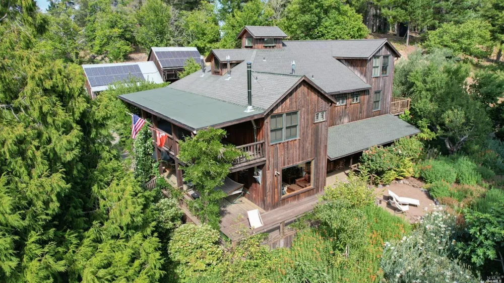 31101 Fish Rock Road Yorkville, CA 95494