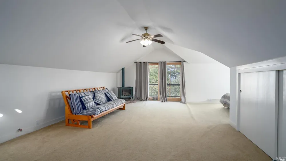 31101 Fish Rock Road Yorkville, CA 95494