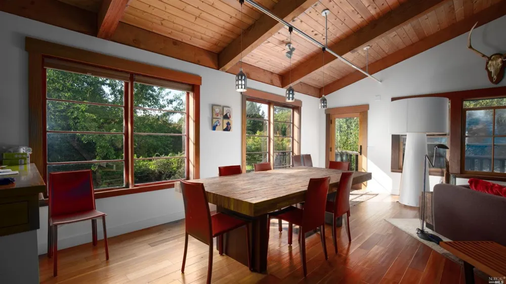 31101 Fish Rock Road Yorkville, CA 95494