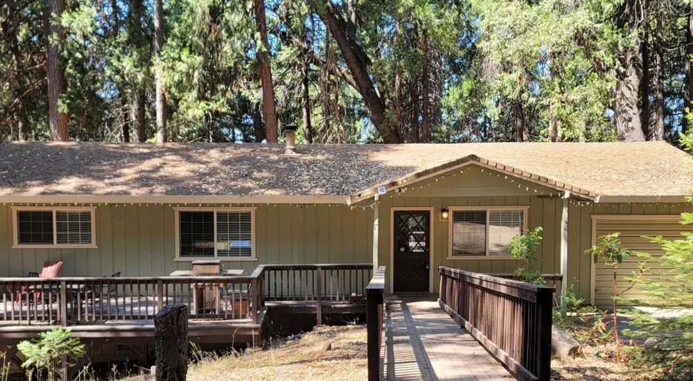 2127 Racoon Trail Pollock Pines, CA 95726