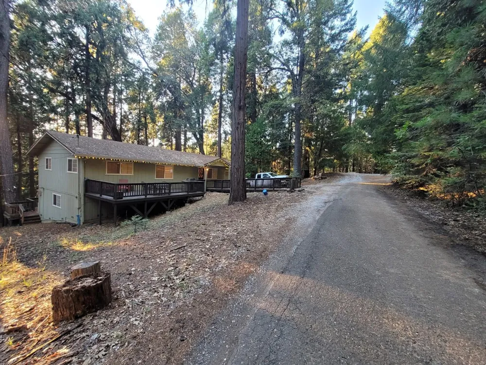 2127 Racoon Trail Pollock Pines, CA 95726
