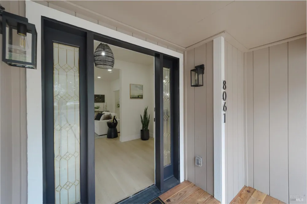 8061 Elphick Road Sebastopol, CA 95472