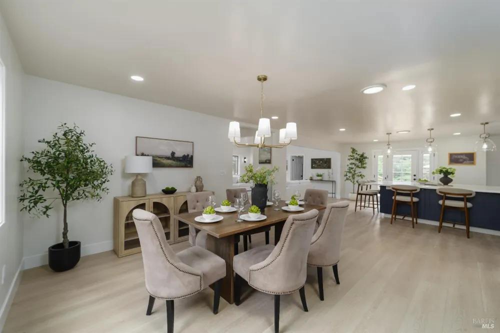 8061 Elphick Road Sebastopol, CA 95472