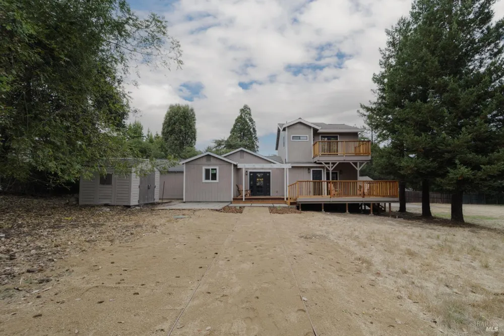 8061 Elphick Road Sebastopol, CA 95472