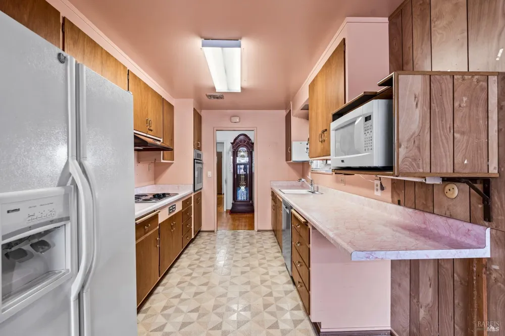 746 Tobin Drive W Vallejo, CA 94589