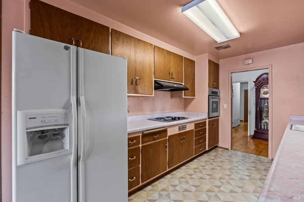 746 Tobin Drive W Vallejo, CA 94589