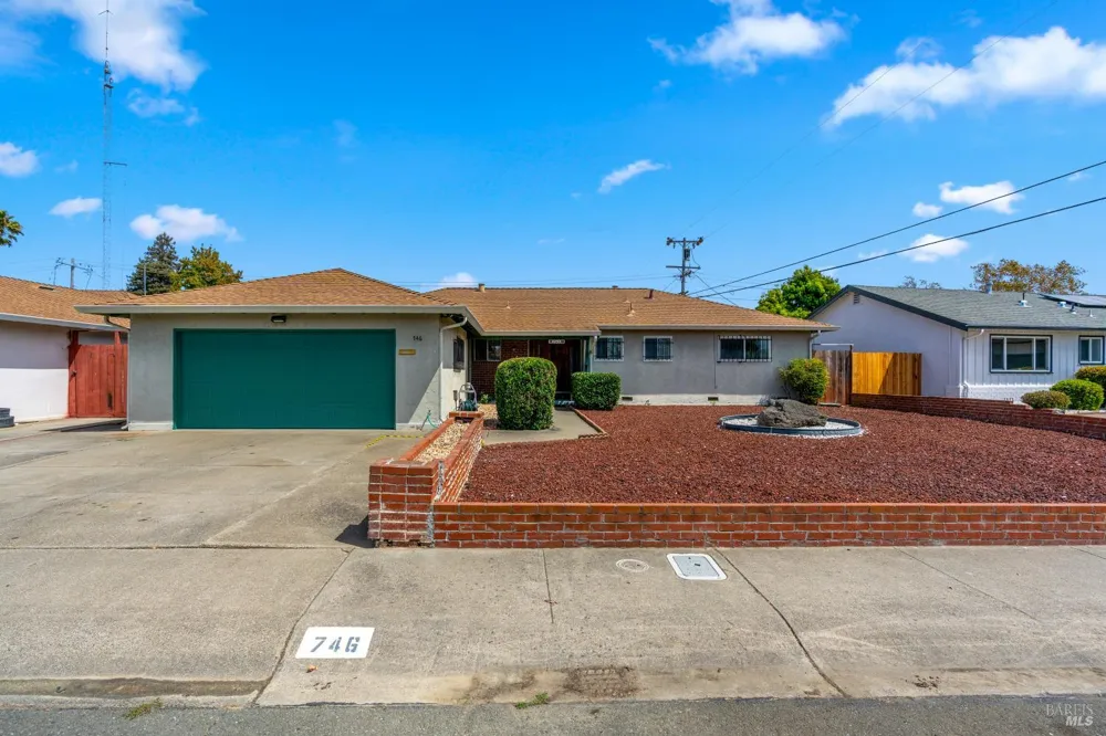 746 Tobin Drive W Vallejo, CA 94589