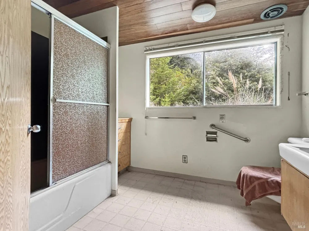 30000 Fort Bragg Sherwood Road Fort Bragg, CA 95437