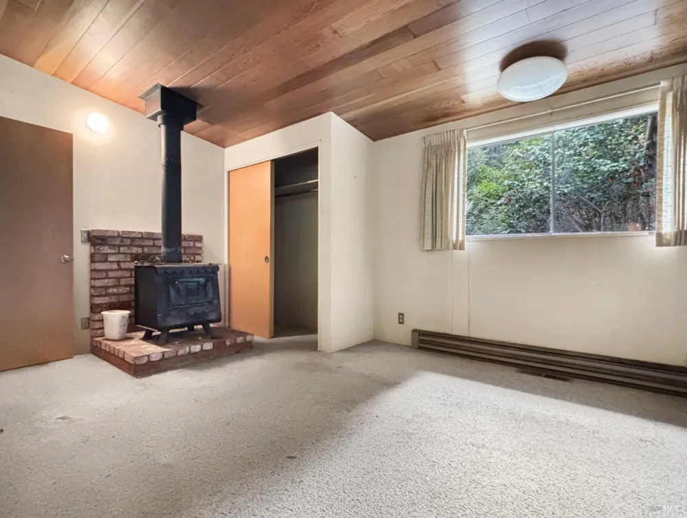 30000 Fort Bragg Sherwood Road Fort Bragg, CA 95437