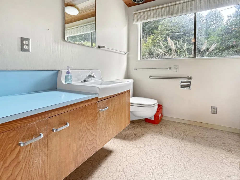30000 Fort Bragg Sherwood Road Fort Bragg, CA 95437