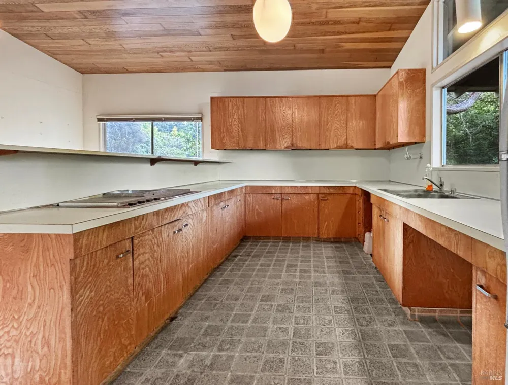 30000 Fort Bragg Sherwood Road Fort Bragg, CA 95437