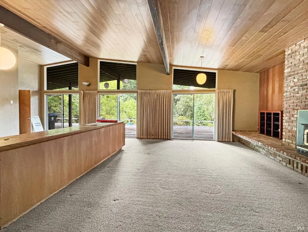 30000 Fort Bragg Sherwood Road Fort Bragg, CA 95437