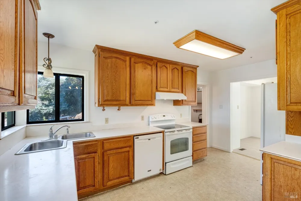 303 Ashlar Drive Napa, CA 94558