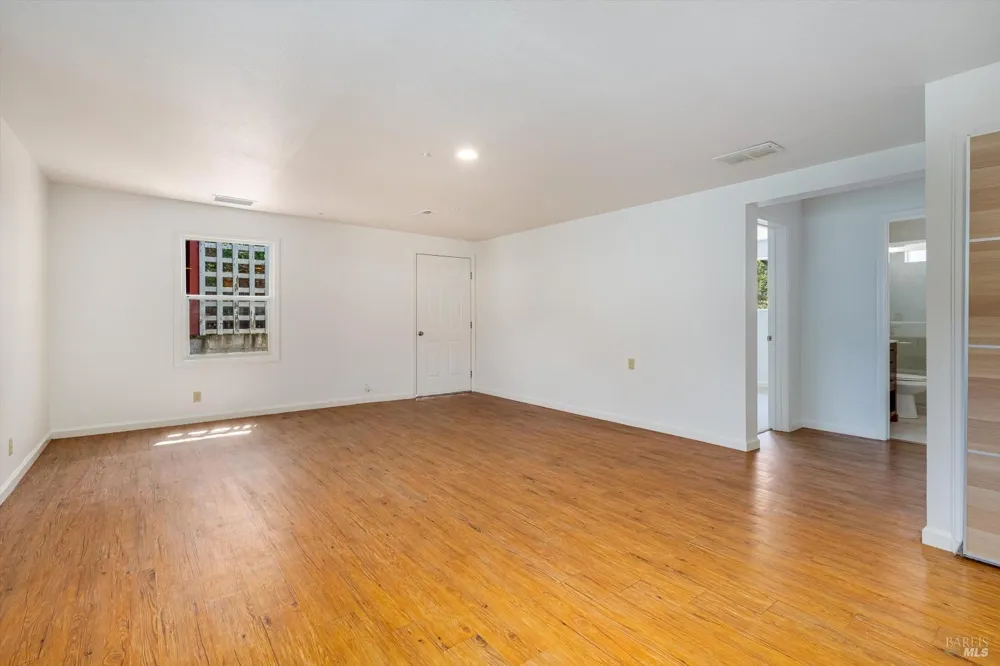 303 Ashlar Drive Napa, CA 94558