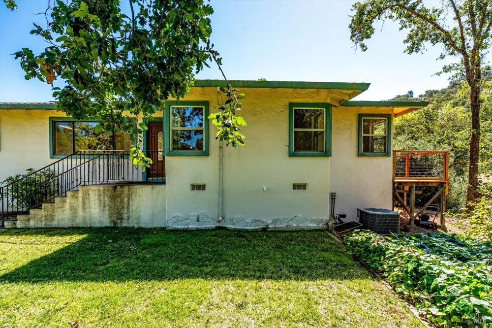 303 Ashlar Drive Napa, CA 94558