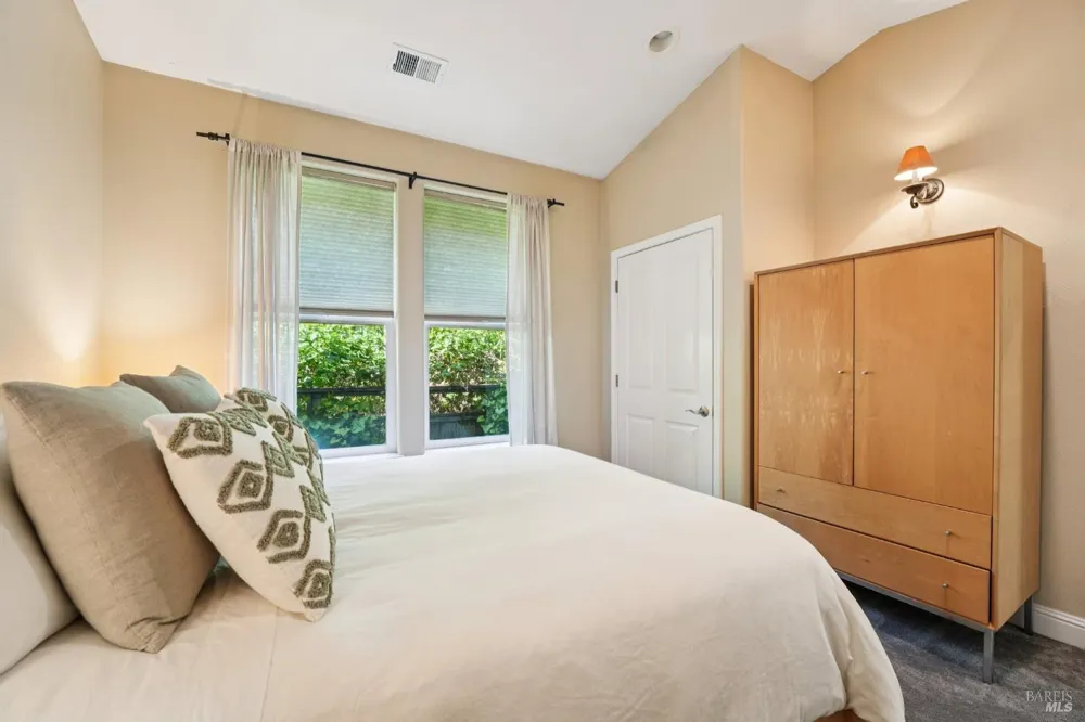 22585 Sylvan Way Monte Rio, CA 95462