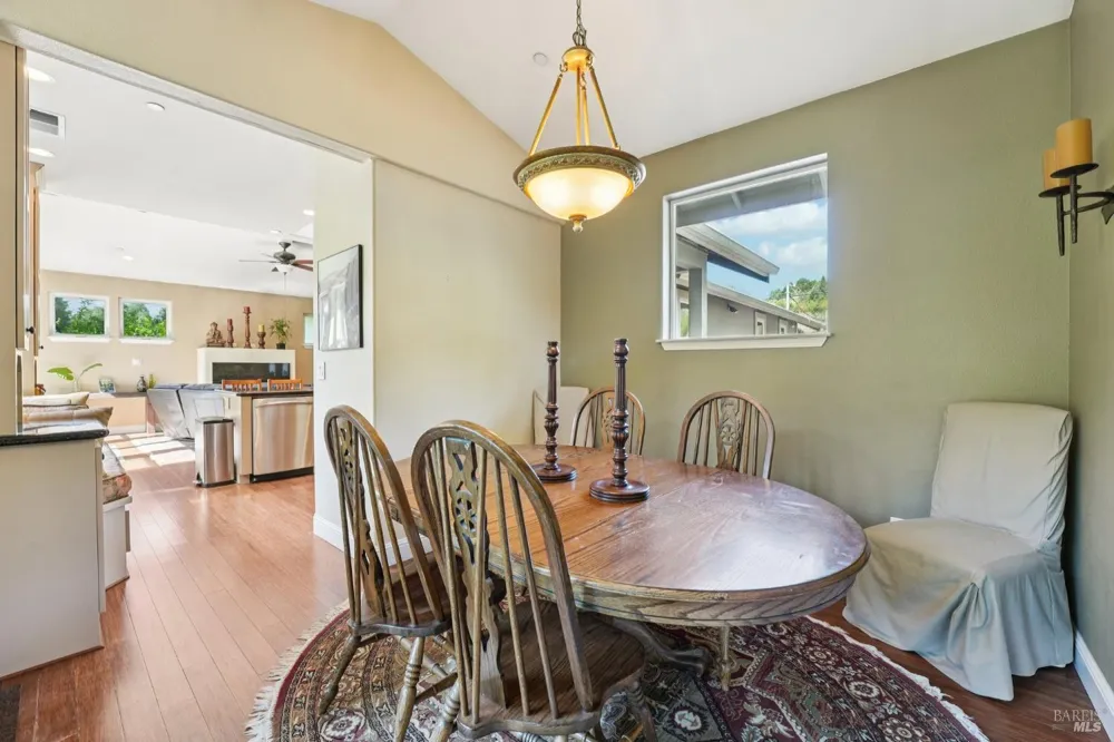 22585 Sylvan Way Monte Rio, CA 95462